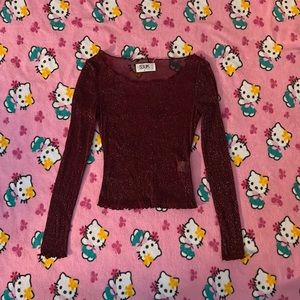 - Women’s mesh top